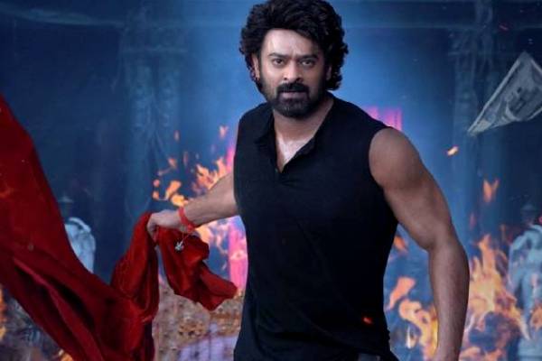 தலையில முடியே இல்லாமல் வந்த பிரபாஸ்.. காட்டுத்தீயாய் பரவும் புகைப்படம் | Prabhas Ai Photo Without Wig Viral