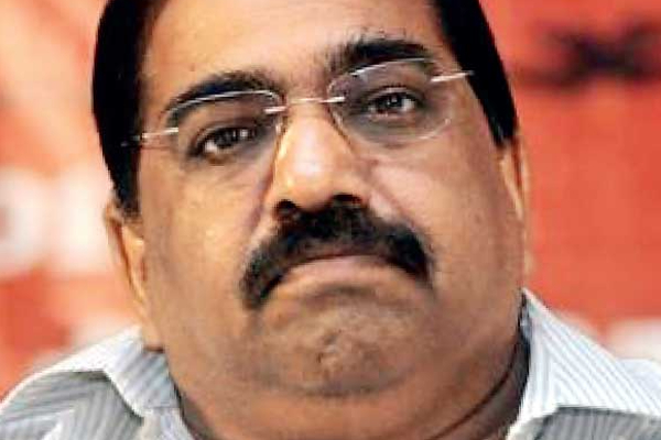 நீதிபதி வெளியேறிய சூழலை உணர்ந்து பேசுவது நீதியமைச்சருக்கு நல்லது: இடித்துரைக்கும் சுரேஷ் பிரேமச்சந்திரன் | Mullaitivu Judge Saravanarajah Resigned Issue