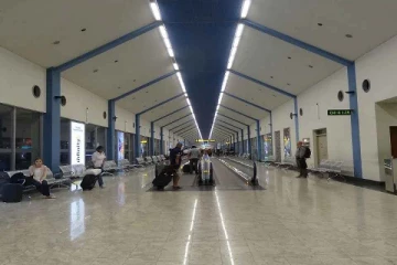 வெளிநாடுகளிலிருந்து இலங்கை வருவோருக்கு முக்கிய தகவல்