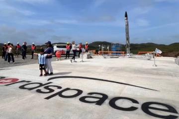 கனடாவில் முதல் விண்கலம் ஏவும் பணியில் கால தாமதம்