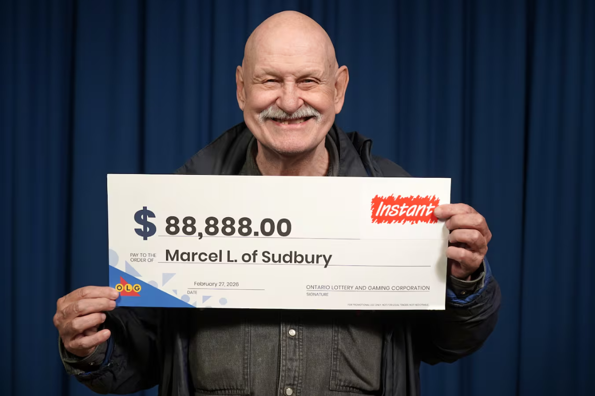 கனடாவில் மூன்றாவது முறையாக லொத்தர் சீட்டில் பரிசு வென்ற நபர் | Northern Ont Man Keeps Winning Adding 88K