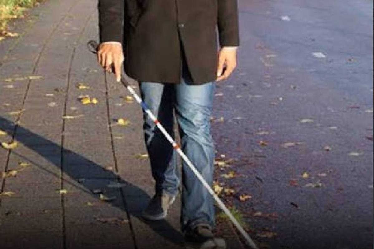 மட்டக்களப்பில் வெண்கோல் பாதுகாப்பு விழிப்புணர்வு நடைபவனி | Awareness Walk On Venkol White Cane Safety Batti மட்டக்களப்பில் வெண்கோல் பாதுகாப்பு விழிப்புணர்வு நடைபவனி | Awareness Walk On Venkol White Cane Safety Batti