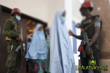 நைஜீரியா பாடசாலைக்குள் நுழைந்து 100 மாணவிகள் கடத்தல்! தீவிர விசாரணை ஆரம்பம்