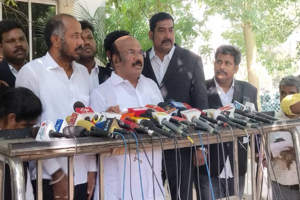 தீபாவளி முடிந்து மூன்று நாட்களாகியும் தமிழக அரசு மயக்கத்திலேயே இருக்கிறது - ஜெயக்குமார் | Tamil Nadu Government Is Unconscious Jayakumar