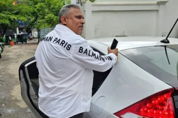 கிளப் வசந்தவின் கொலை தொடர்பில் வெளிநாட்டில் இருவர் கைது!