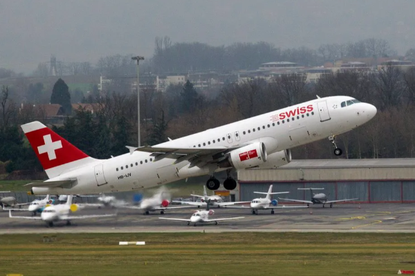 2,000க்கும் அதிகமான வெளிநாட்டவர்களை நாடுகடத்த உத்தரவிட்ட சுவிட்சர்லாந்து | Swiss Deported 2000 Foreign Nationals In 2024 2,000க்கும் அதிகமான வெளிநாட்டவர்களை நாடுகடத்த உத்தரவிட்ட சுவிட்சர்லாந்து | Swiss Deported 2000 Foreign Nationals In 2024