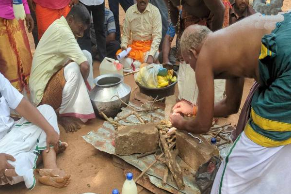 பலத்த பாதுகாப்புக்கு மத்தியில் இடம்பெற்ற குருந்தூர்மலை விசேட பொங்கல் வழிபாடு! | Kurundurmalai Special Pongal Festival Security