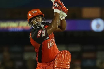 கொல்கத்தாவை புரட்டி எடுத்த ராகுல் திரிபாதி - மார்க்ரம் கூட்டணி :  7 விக்கெட் வித்தியாசத்தில் தோல்வி