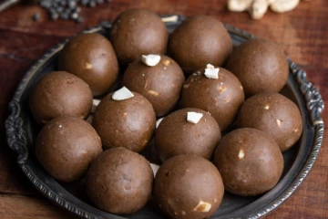 உடல் வலுவிற்கு சத்து நிறைந்த இந்த ஒரு லட்டு போதும்.., இலகுவாக எப்படி செய்வது?