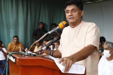 சுயாதீன ஆணைக்குழுக்களின் தலைவர்களுக்கு எதிரான சதியை அம்பலப்படுத்திய சஜித்
