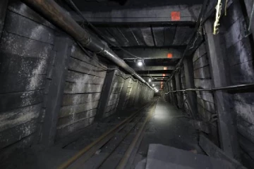 மரகதச் சுரங்கத்தை சிறைப்பிடித்த ஆயுதமேந்திய கும்பல்: 50 தொழிலாளர்கள் பிணைக் கைதிகளாக அடைப்பு