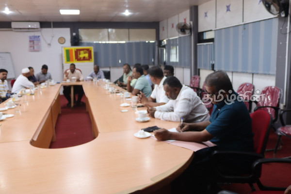 கிண்ணியாவில் கலாசார மண்டபம் - சந்தை வளாகம் அமைப்பது தொடர்பிலான கலந்துரையாடல் | Kinniya Cultural Hall Market Meeting