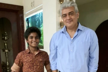 தல அஜித்தின் இந்த லேட்டஸ்ட் போட்டோ பிரபல நடிகரின் வீட்டில் எடுக்கப்பட்டதா!