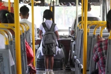 சேவையில் இருந்து அதிரடியாக நீக்கப்பட்ட பாடசாலை பேருந்துகள்