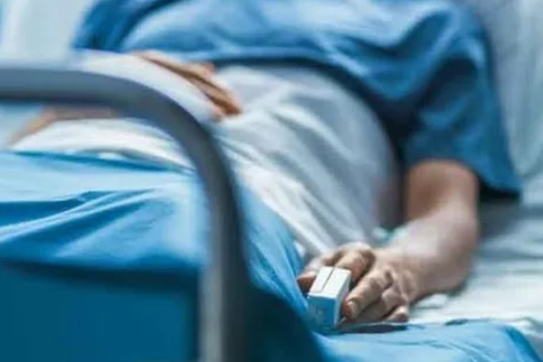 யாழில் ஐரோப்பிய நாட்டிலிருந்து வந்த பெண்ணுக்கு நேர்ந்த துயரம்! | Woman From European Country Dies In Jaffna