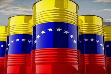 வெனிசுலாவில் தனியார் எண்ணெய் நிறுவனங்களுக்கு அனுமதி ; ட்ரம்ப் செய்த செயல்