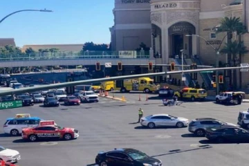 நடன அழகிகள் மீது சரமாரி கத்திக்குத்து தாக்குதல்! அமெரிக்காவில் சம்பவம்