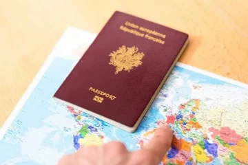 உலகின் சக்திவாய்ந்த பாஸ்போர்ட் பட்டியலில் முதலிடத்துக்கு முன்னேறிய பிரான்ஸ்