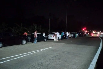 தெற்கு அதிவேக நெடுஞ்சாலையில் பாரிய விபத்து - 26 வாகனங்கள் சேதம்