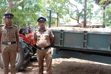 சட்டவிரோதமாக மண் ஏற்றிய உழவு இயந்திரத்துடன் ஒருவர் கைது (Photo)