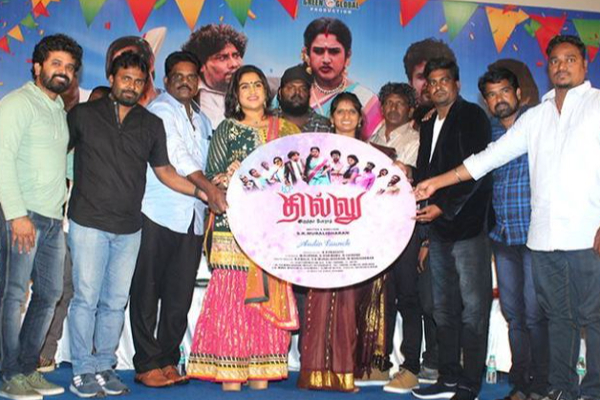"இளமையில் முட்டாளாக இருந்து விட்டேன்" திடீரென, அப்பா சாயல் வந்துவிட்டது.. -  நடிகை வனிதா பரபரப்பு பேட்டி | Vanitha Vijayakumar At Dhillu Iruntha Poradu