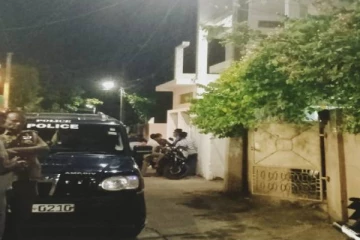 ஆயுர்வேத வைத்தியரை கைது செய்ய சென்ற பொலிஸாருக்கு காத்திருந்த அதிர்ச்சி!