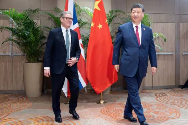 8 வருடங்களுக்கு பின் சீனாவிற்கு விஜயம் மேற்கொண்ட பிரித்தானிய பிரதமர் | British Prime Minister Meeting Chinese President