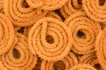 தீபாவளி ஸ்பெஷல்: மொறு மொறு முறுக்கு செய்வது எப்படி?