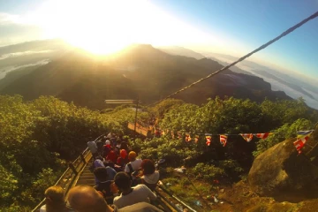 சிவனொளிபாத மலைக்கு சென்ற இளைஞன் உயிரிழப்பு