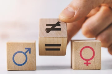 உலகளாவிய பாலின இடைவெளி குறியீடு 2025: சரிவில் இந்தியா, ஐஸ்லாந்து தரவரிசையில் முன்னிலை!