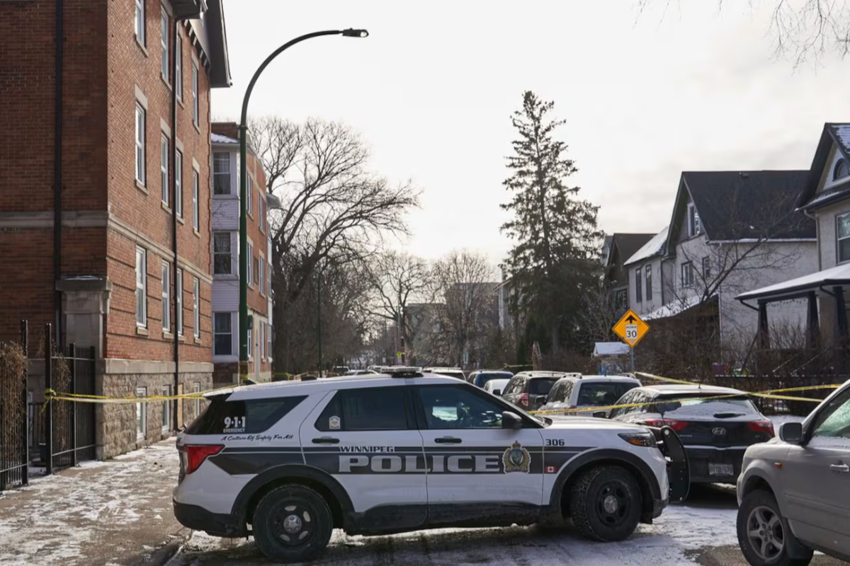 கனடாவில் ஐந்து பேரை கொலை செய்த நபர் தொடர்பில் நீதிமன்றின் அறிவிப்பு | Jury Deliberates In Case Of Winnipeg Man Accused