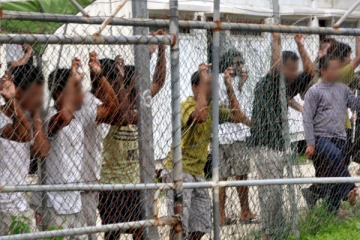 கிறிஸ்மஸ் தீவில் இருந்து நாடு கடத்தப்பட்ட 41 இலங்கைத்தமிழர்கள்