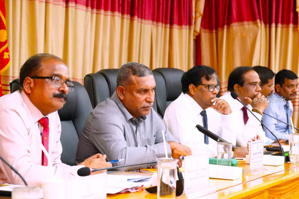 அநுர ஆட்சியில் தமிழர் பகுதிகளில் 615 ஏக்கர் காணிகள் விடுவிப்பு - இராணுவ தளபதி வெளியிட்ட தகவல் | Army Operations To Free The Lands அநுர ஆட்சியில் தமிழர் பகுதிகளில் 615 ஏக்கர் காணிகள் விடுவிப்பு - இராணுவ தளபதி வெளியிட்ட தகவல் | Army Operations To Free The Lands