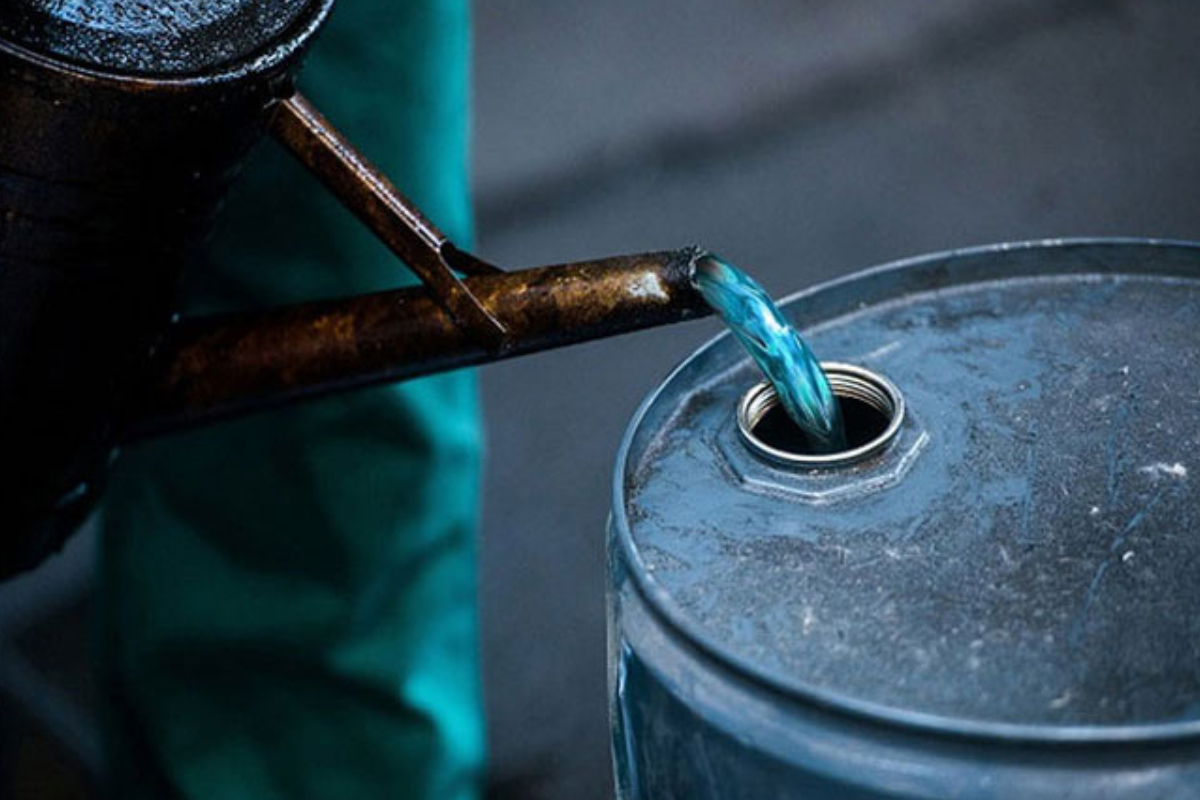 ஒரு லீற்றர் பெட்ரோலை பெற ஒரு லீற்றர் பெட்ரோலை செலவழிக்க வேண்டியுள்ளதாக குற்றச்சாட்டு | Spend 1 Liter Of Petrol To Get 1 Liter Of Petrol