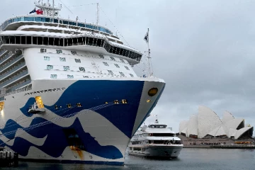 உல்லாச கப்பலில் 800 பயணிகளுக்கு கோவிட் தொற்று: பீதியில் அவுஸ்திரேலிய மக்கள்