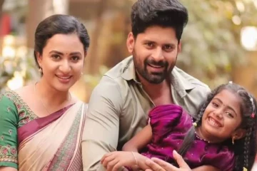 இதயம் சீரியலில் இருந்து விலகிய ஜனனி அசோக், இனி பாரதியாக நடிக்கப்போவது இவர்தான்... போட்டோவுடன் இதோ