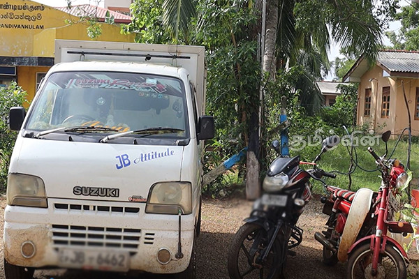 நாட்டில் அதிகரிக்கும் பல்வேறு குற்றச் சம்பவங்கள்: பொலிஸாரின் கைது நடவடிக்கைகள் (Photos) | Crime Sl Police Investigation
