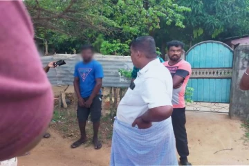 வயோதிபர் ஒருவரின் கடையில் திருடிய நபர் பொதுமக்களால் மடக்கிபிடிப்பு(Video)