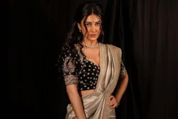 செம மாடனாக புடவை அணிந்து நடிகை ஸ்ருதிஹாசன் வெளியிட்ட கலக்கல் போட்டோஸ்