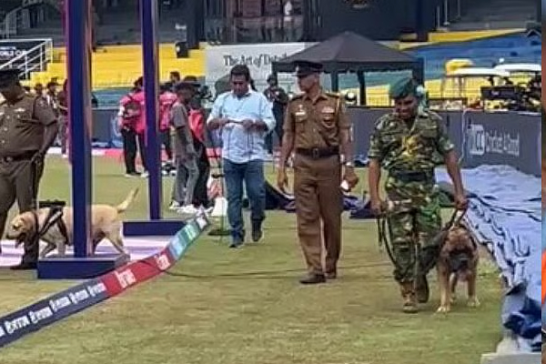 பிரேமதாச மைதானத்தில் விசேட பொலிஸ் பாதுகாப்பு | Special Police Security At Premadasa Stadium பிரேமதாச மைதானத்தில் விசேட பொலிஸ் பாதுகாப்பு | Special Police Security At Premadasa Stadium