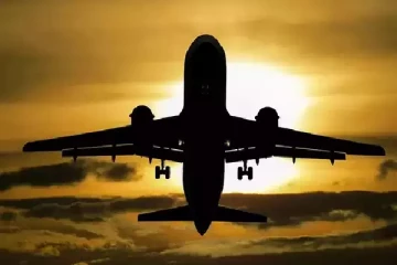 ராஜபக்சர்களில் சிலர் தப்பி ஓடத் திட்டம்? தயார் நிலையில் 5 விமானங்கள்
