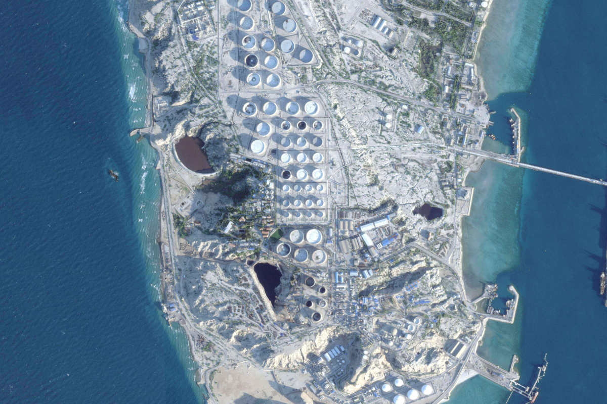 அயல் நாடுகள் மீது தாக்குதல் நடத்த வேண்டாம் : ஈரானிடம் ஹமாஸ் கோரிக்கை | Hamas Urges Iran Avoid Strikes On Regional Nations