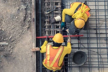 கனடாவில் பணி அனுமதிகளை இழக்கும் புலம்பெயர்ந்தோர்... வெளிவரும் காரணம்