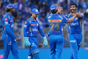 சொந்த மைதானத்தில் முதல் வெற்றி., டெல்லியை தோற்கடித்த மும்பை