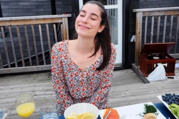 பிரான்ஸ் உணவகத்தில் உணவருந்திய பெண்: பயங்கர நோயால் பாதிப்பு