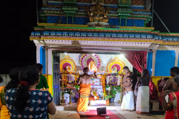 மட்டு. மாங்காடு ஸ்ரீ மாணிக்கப் பிள்ளையார் ஆலயத்தில் வெகுசிறப்பாக இடம்பெறும் நவராத்திரி பூஜைகள் | Navratri Pujas Are Very Special