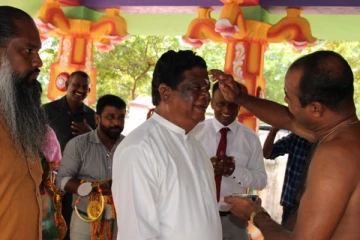 திருகோணமலைக்கு அமைச்சர் பந்துல திடீர் விஜயம்