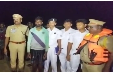 எல்லை தாண்டி கடற்தொழிலில் ஈடுபட்ட இலங்கை கடற்தொழிலாளர் ஒருவர் கைது (Video)