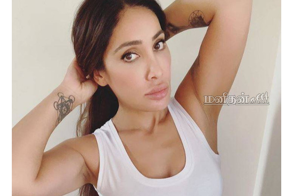 பிரபல நடிகை மருத்துவமனையில் அனுமதி! உயிருக்கு ஆபத்தா? உருக்கமான பேச்சு! | Bigg Boss 7 Fame Sofia Hayat Hospitalised