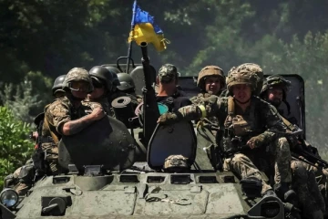 வெற்றியை கொண்டாடும் உக்ரைன் இராணுவம் - காணொளி வெளியானது